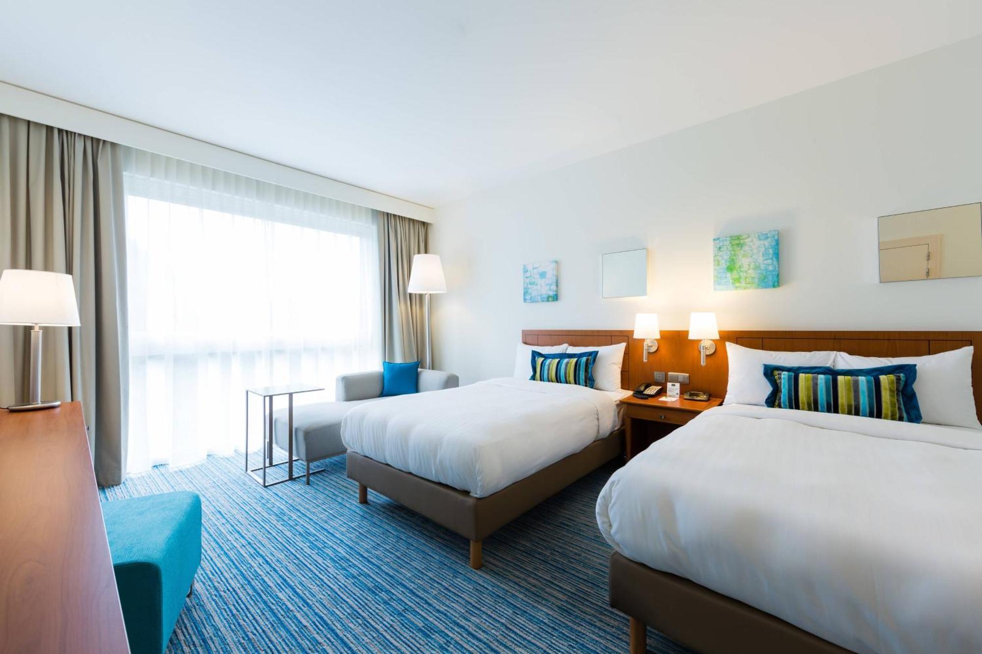 Twin Deluxe room Guest room 2 Twin or Single Beds,1643144174:JPEG